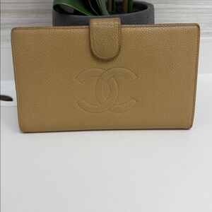 Chanel Beige Caviar Leather CC Continental Wallet